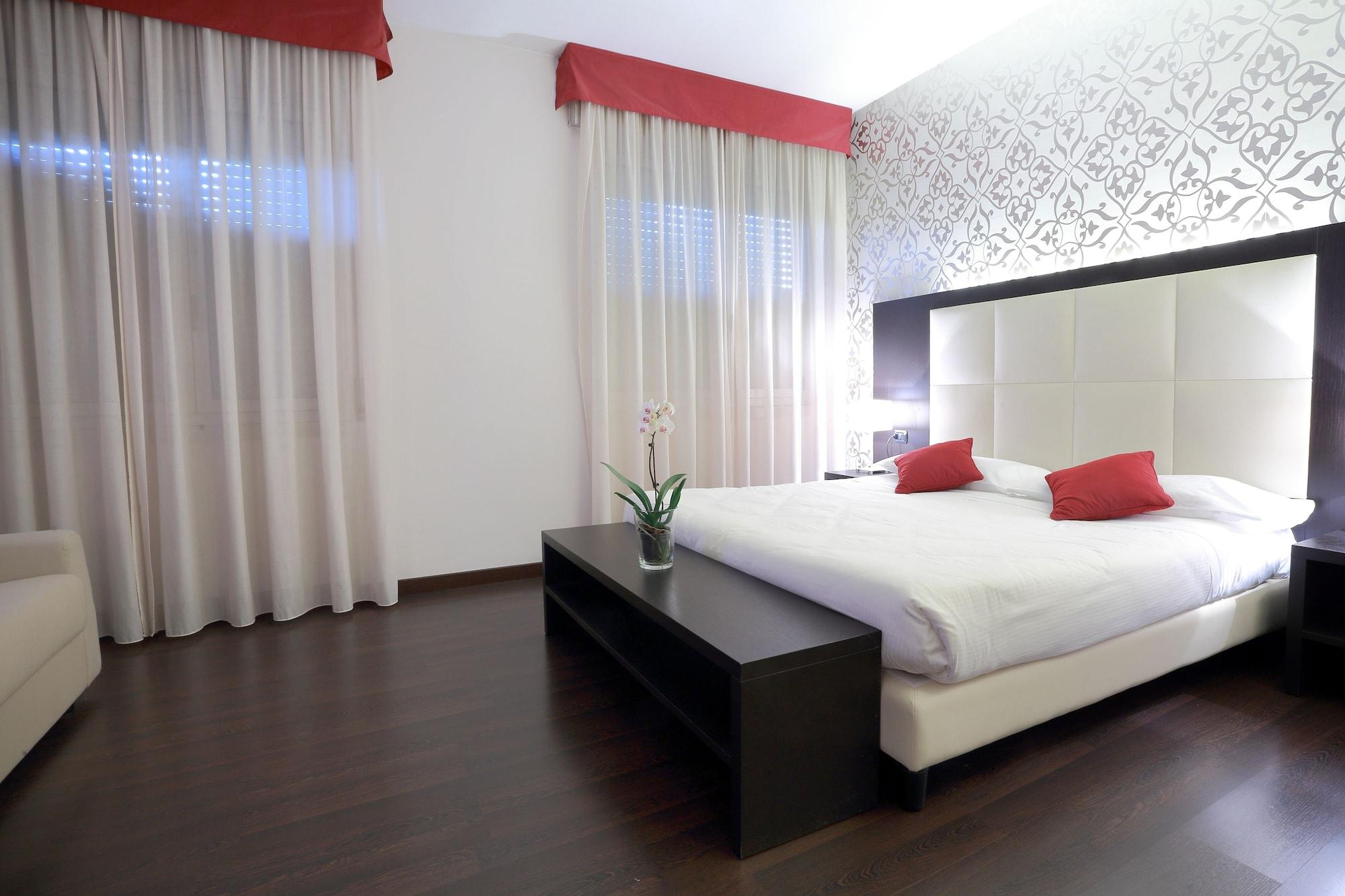 Hotel La Torretta Боллате Экстерьер фото