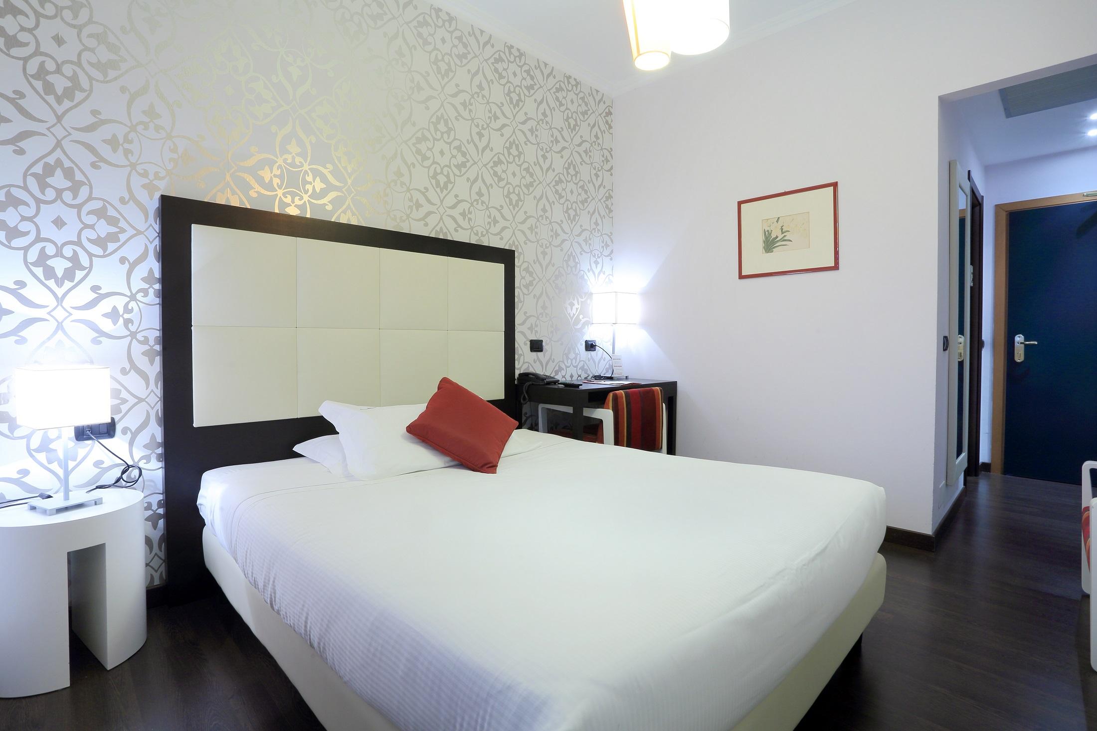 Hotel La Torretta Боллате Экстерьер фото