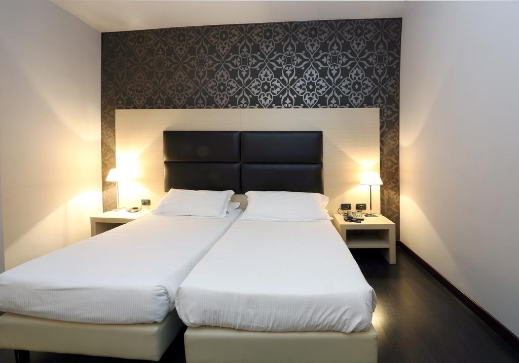 Hotel La Torretta Боллате Экстерьер фото