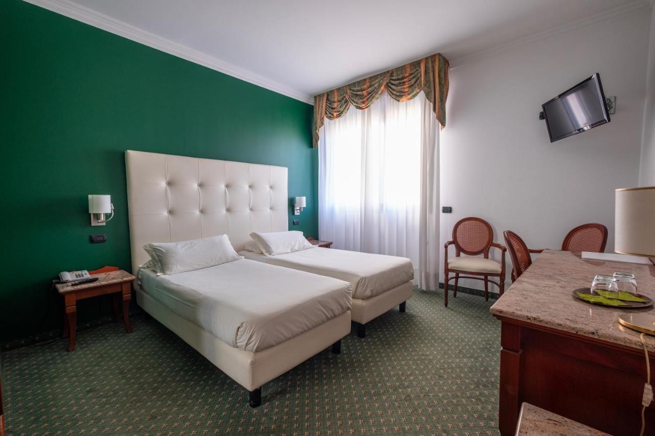 Hotel La Torretta Боллате Экстерьер фото